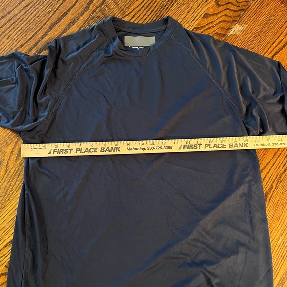 Russell Long Sleeve - Picture 4 of 6